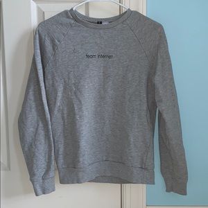 “Team internet” sweatshirt